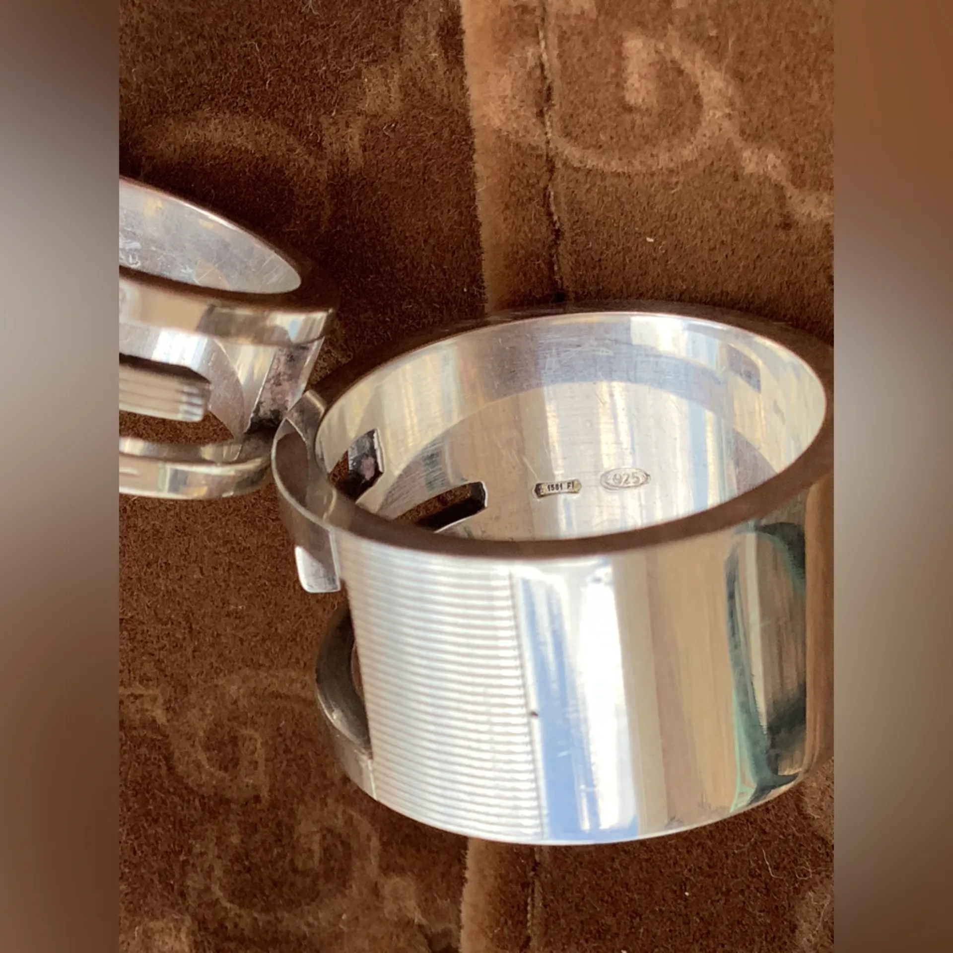 MOTHER’s and DAUGHTER’s GUCCI rings💞 - Image 5