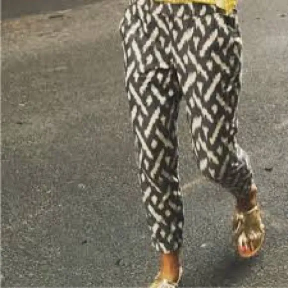 J. Crew Cotton Grey and White Ikat Patterned‎ Pant Size 0 EUC - Image 3