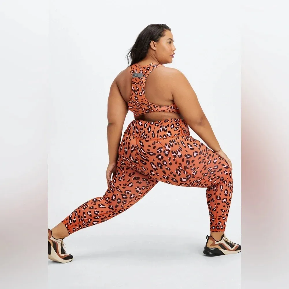 Fabletics Powerhold Compression ⅞ Leggings in Burnt Orange Leopard Size 2X - Image 4
