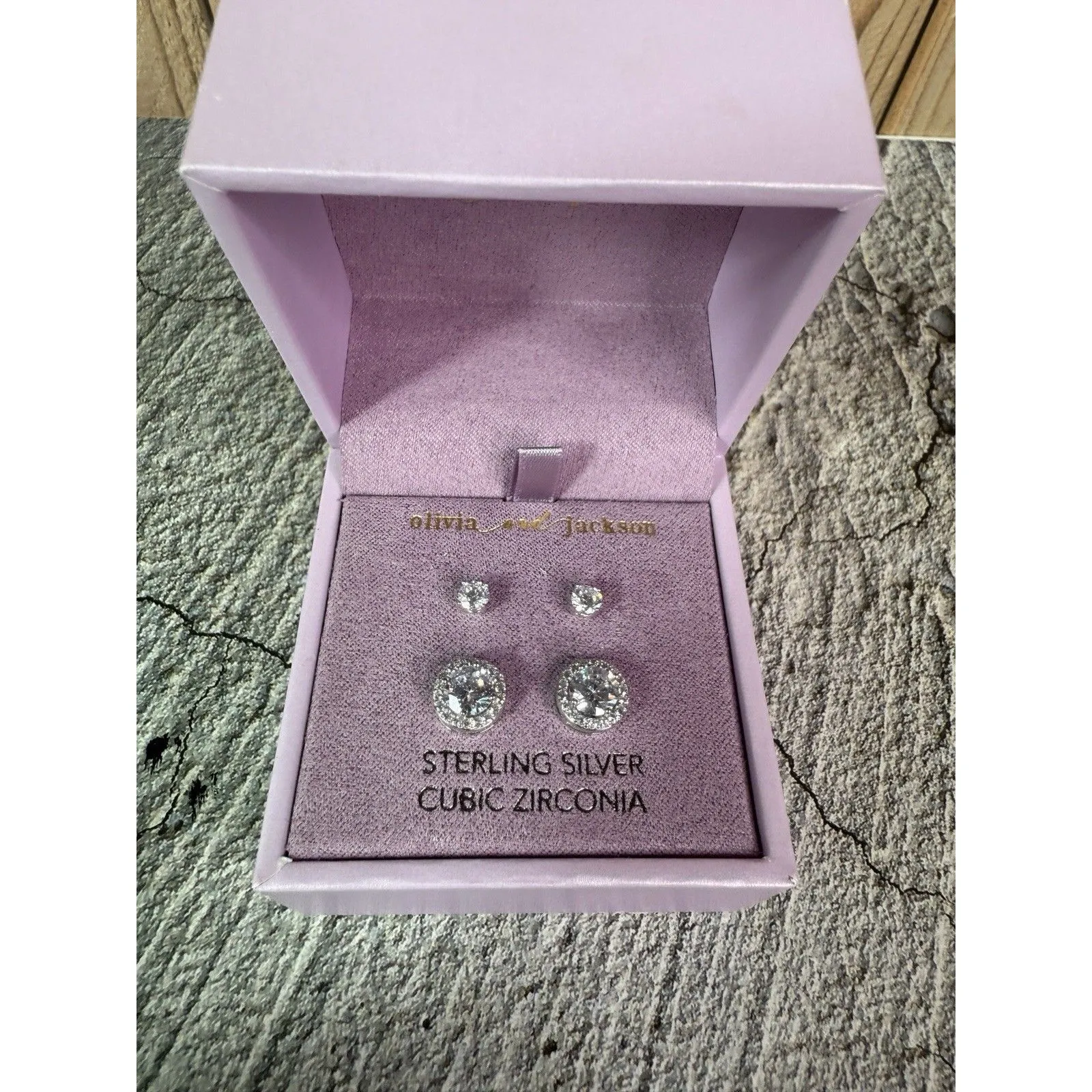 NEW IN BOX Olivia And Jackson Sterling Silver Cubic Zirconia Earrings Set - Image 2