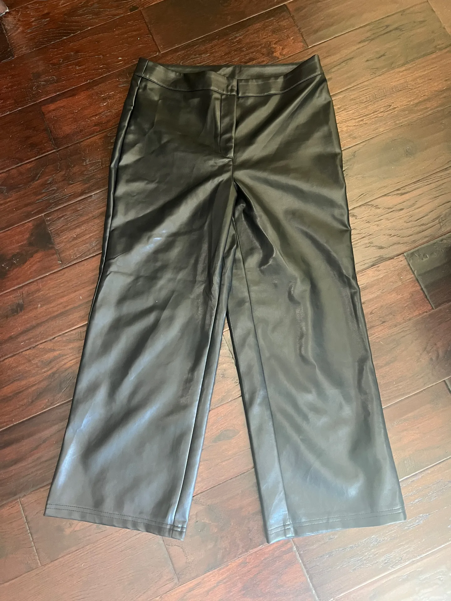 Collection Black Faux Leather Cropped Wide Leg Pants - Image 5