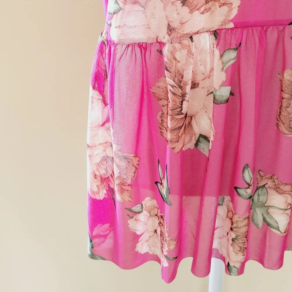 Piphany pink soho floral blouse size small - Image 5