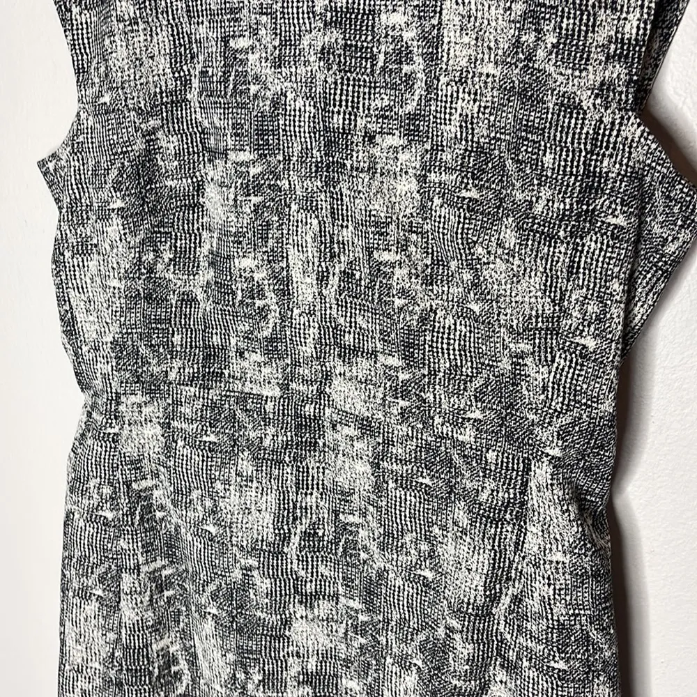 M.M. LaFleur‎ Dress Aditi Size 0P Sleeveless. Black and White. - Image 5