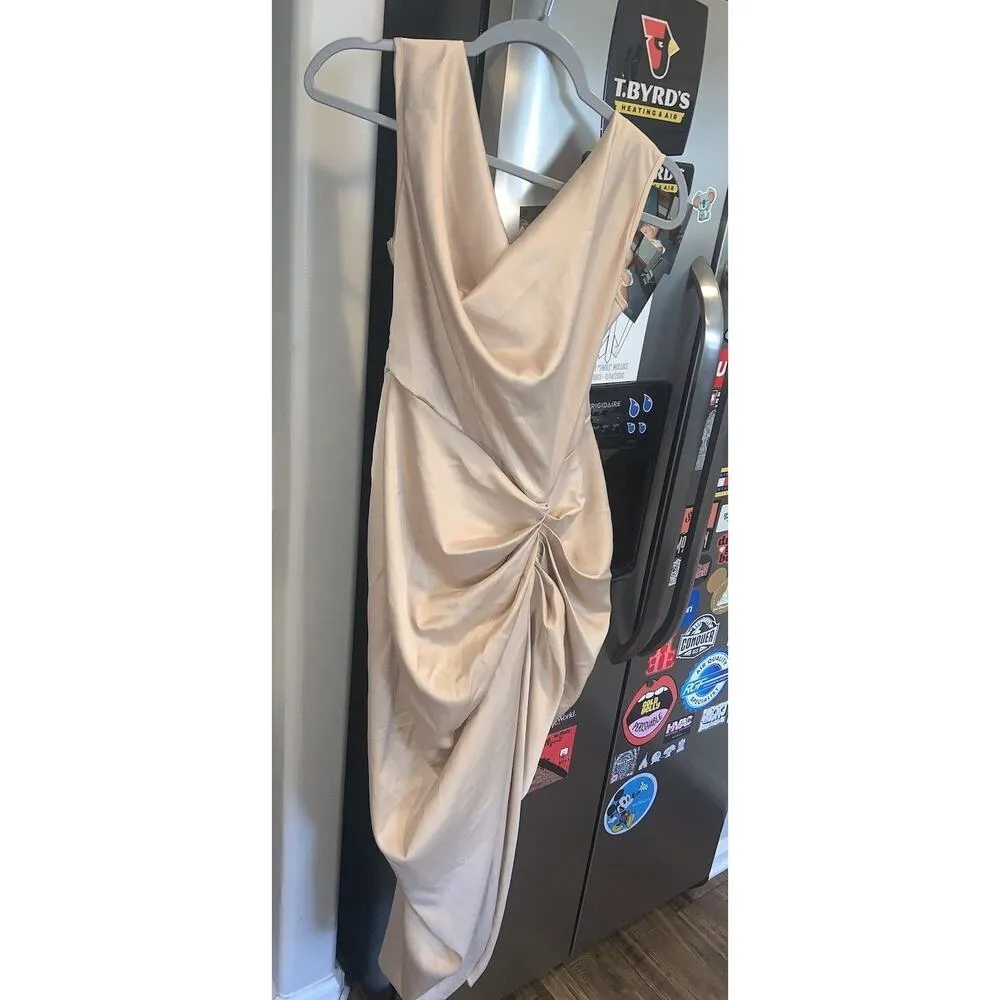 Pretty Little Thing Satin Off The Shoulder Draped Dress Nwt 78$ formal 10 fall - Image 8