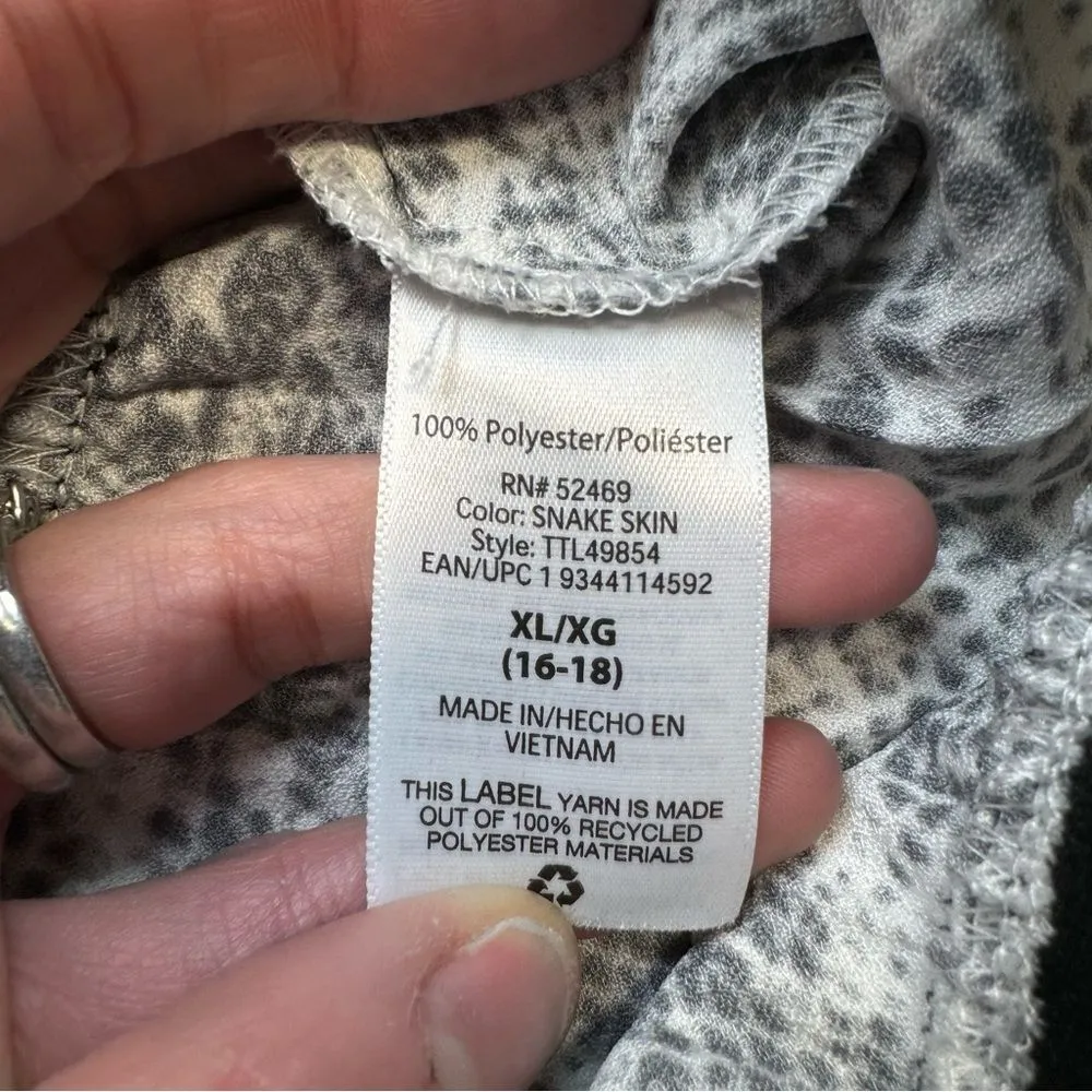 Time and Tru Women's Accordion Pleat Snakeskin Skirt XL Extra Large 16 18 Grey - Image 7