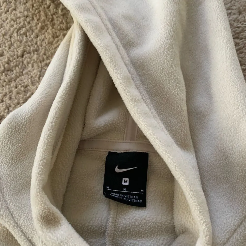 Nike Fleece Hoodie Sweatshirt Pullover Fuzzy Super Soft Beige Cream Size M - Image 4