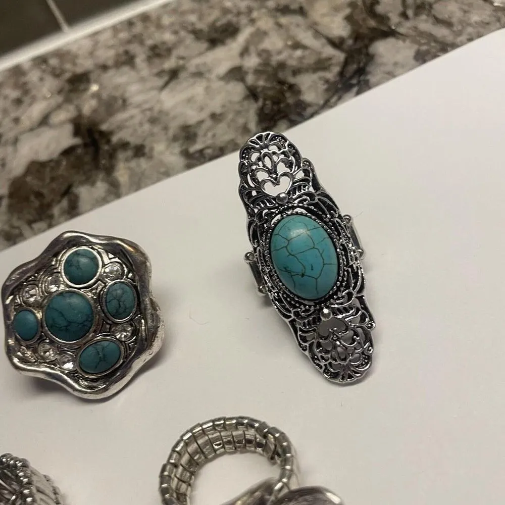 Lot Of 5 Stretchy Statement Costume Rings Some Rhinestone Silver Tone - Image 3