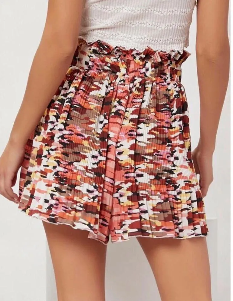 NWT Shein Paperbag Waist Plisse Shorts - Image 5