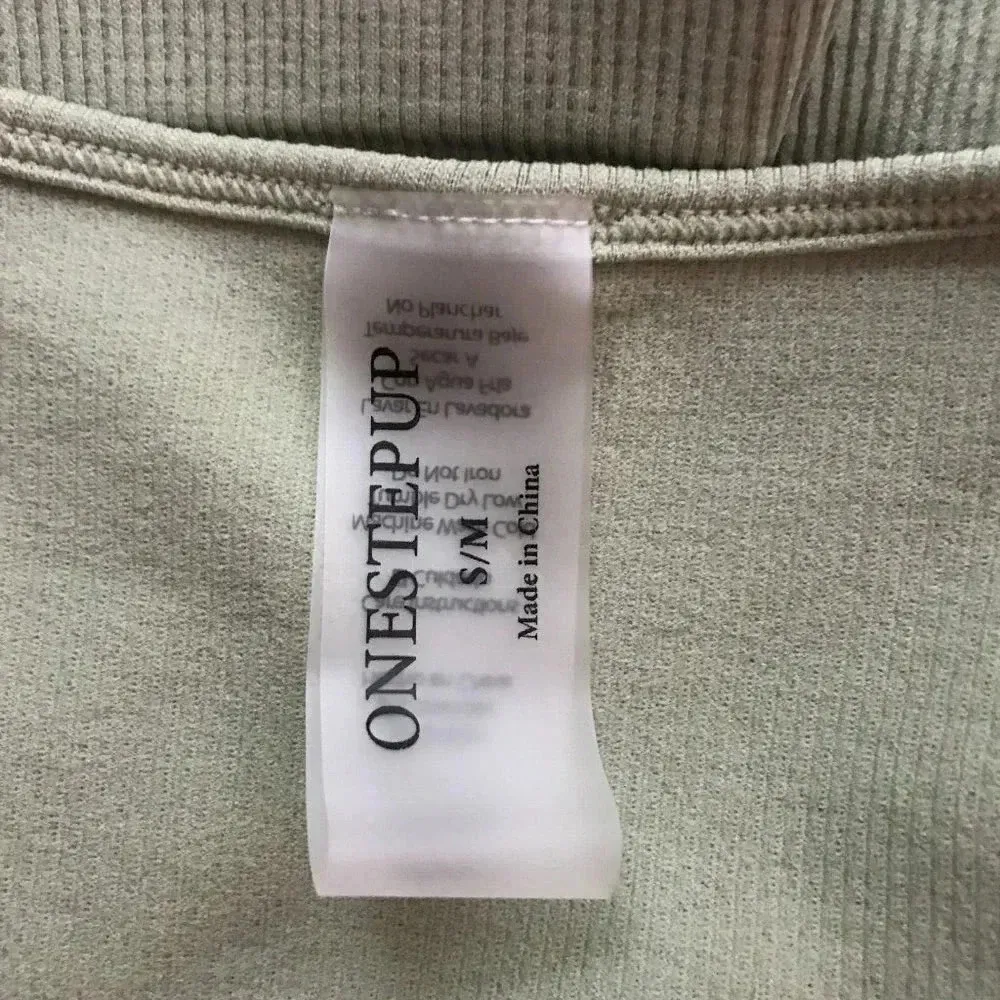 One Step Up Green Crop Top SMALL/MEDIUM - Image 7