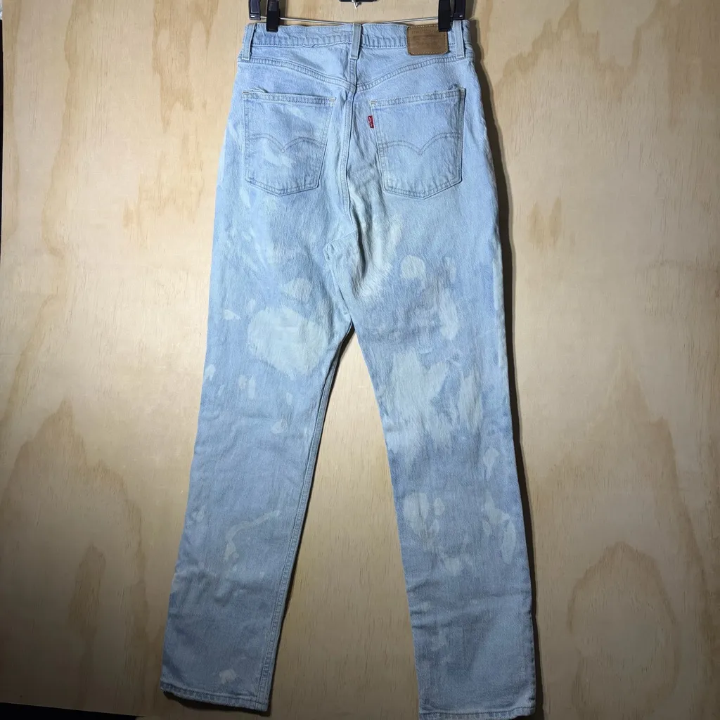 Levi’s 70s High Slim Straight Jeans Women’s 30 Light Wash Bleached Distressed - Image 7