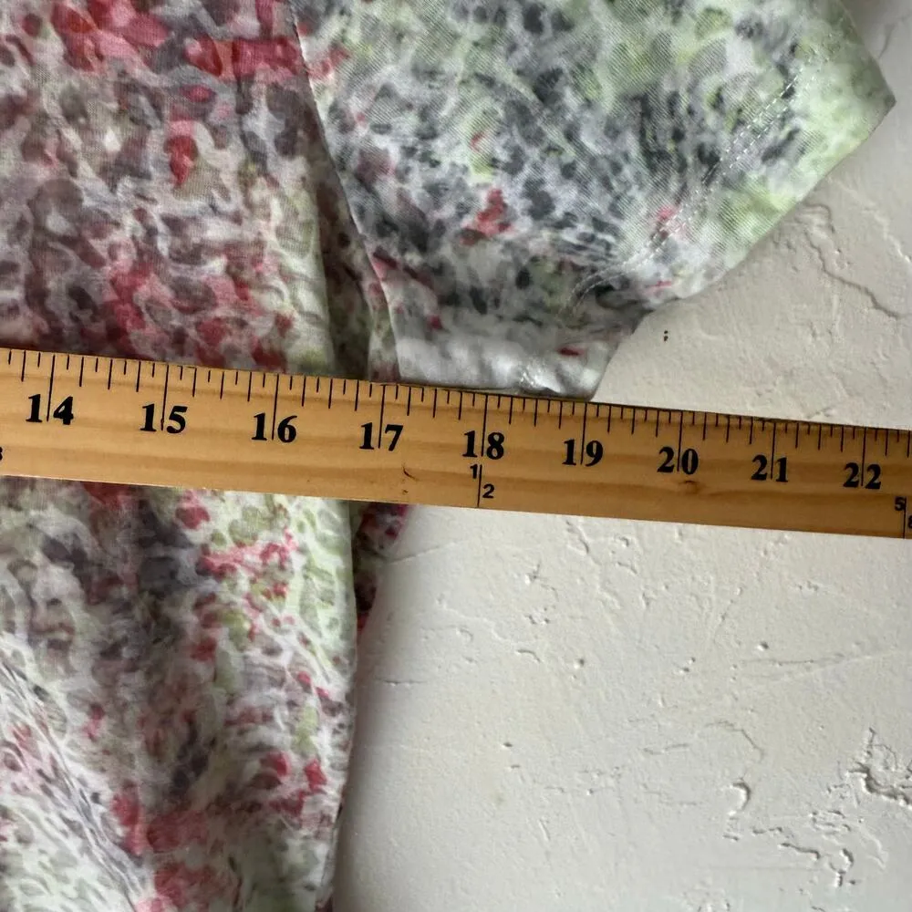 Laura Petites Y2k Small Floral Water Colored Rhinestone Short Slv Semi Sheer Top Green - Image 8