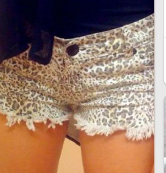 1ST KISS Cheetah Cut-off Shorts - Image 3