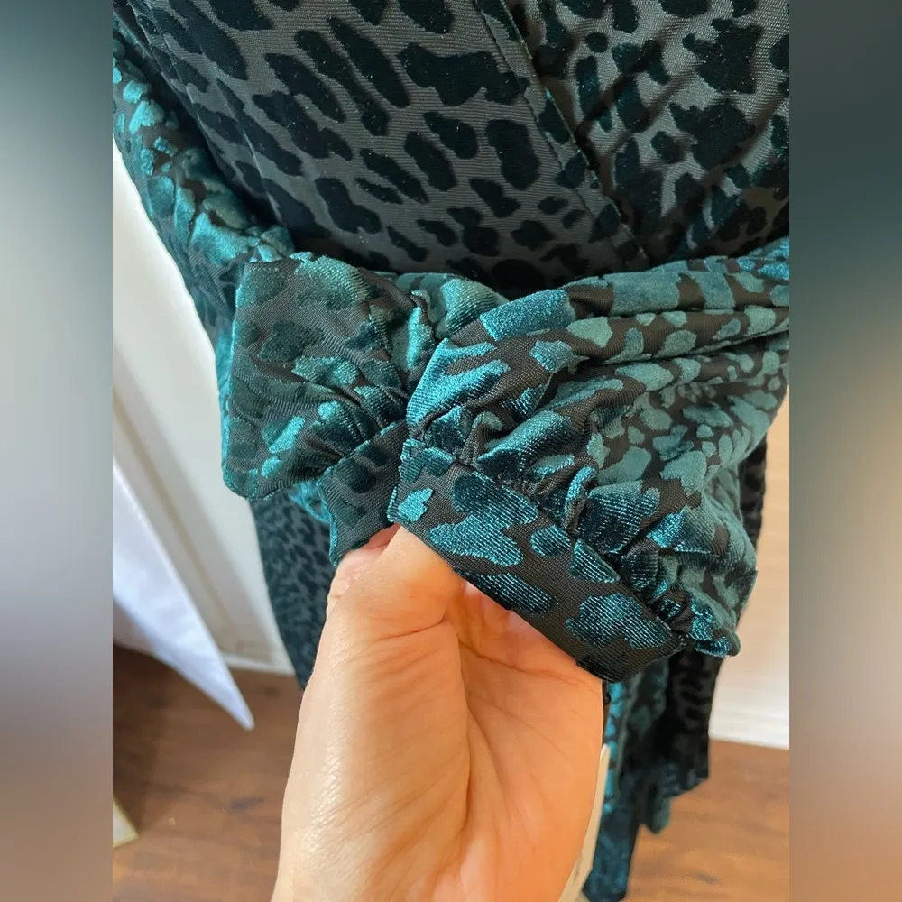 Calvin Klein Green Burnout Velvet Animal Print Faux Wrap Dress - Image 6
