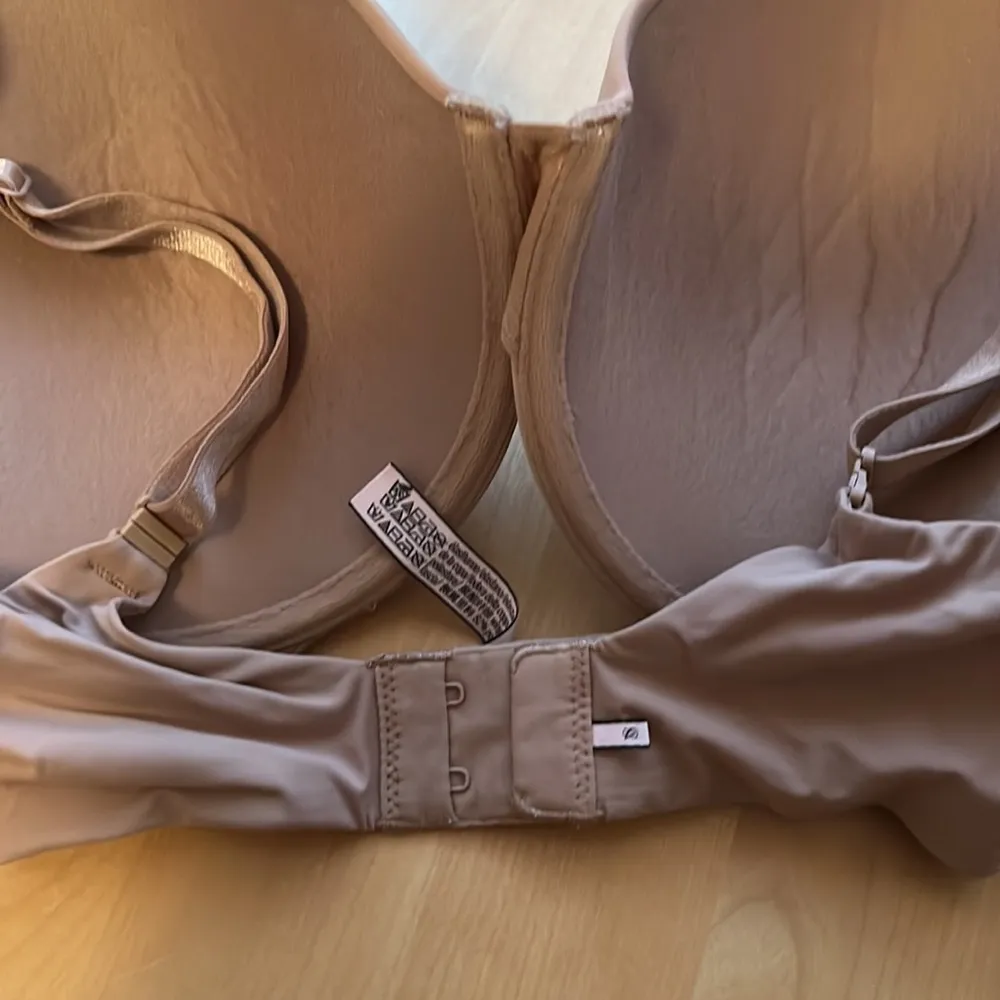 🦋Victorias secret perfect shape bra 32DDD - Image 2