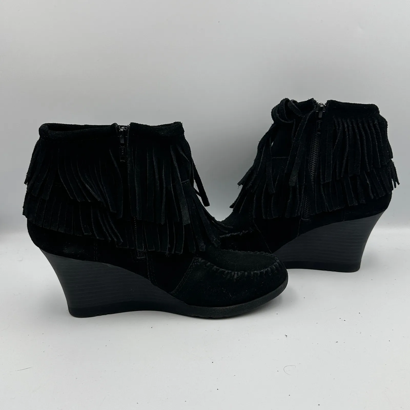Minnetonka Black Suede Leather Fringe Ankle Wedge Booties Women 7.5‎ Festive - Image 5