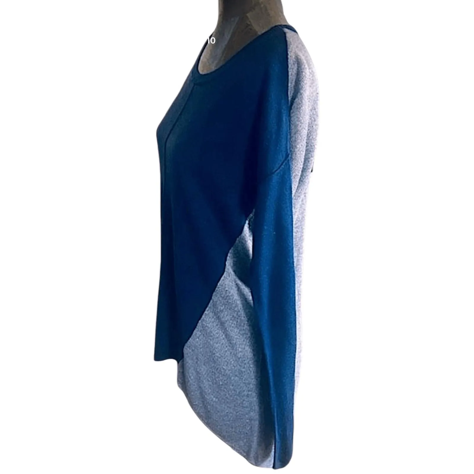 A.N.A Womens Navy Gray Two-Toned Crewneck High Low Sweater Cozy Chic Size Medium - Image 3