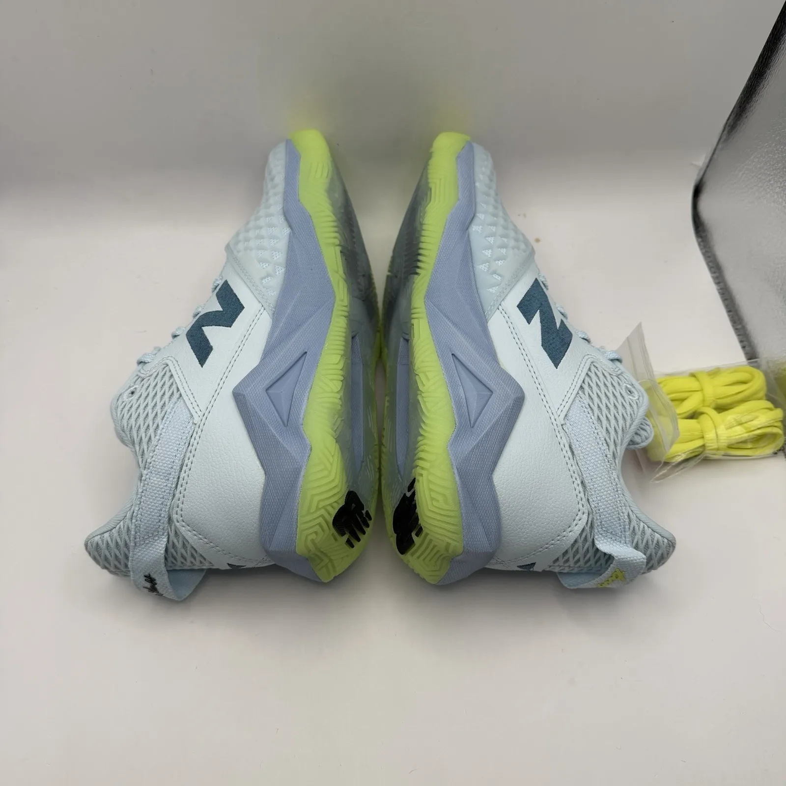 New Balance Women's CG2 Coco Gauff Women's Size 6 Tennis Shoes Blue WCHCOCU2 - Image 5