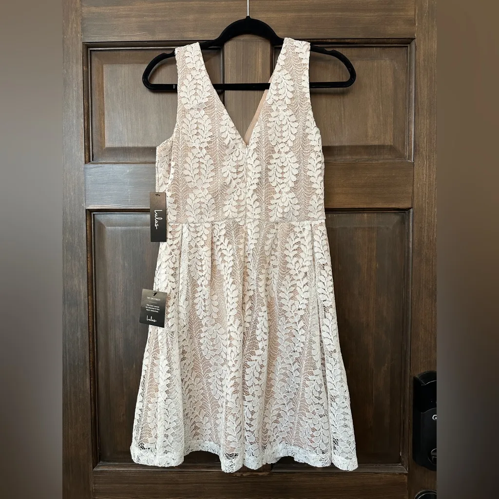 Lulus All of My Heart White Lace Skater Dress Size Medium NWT - Image 6