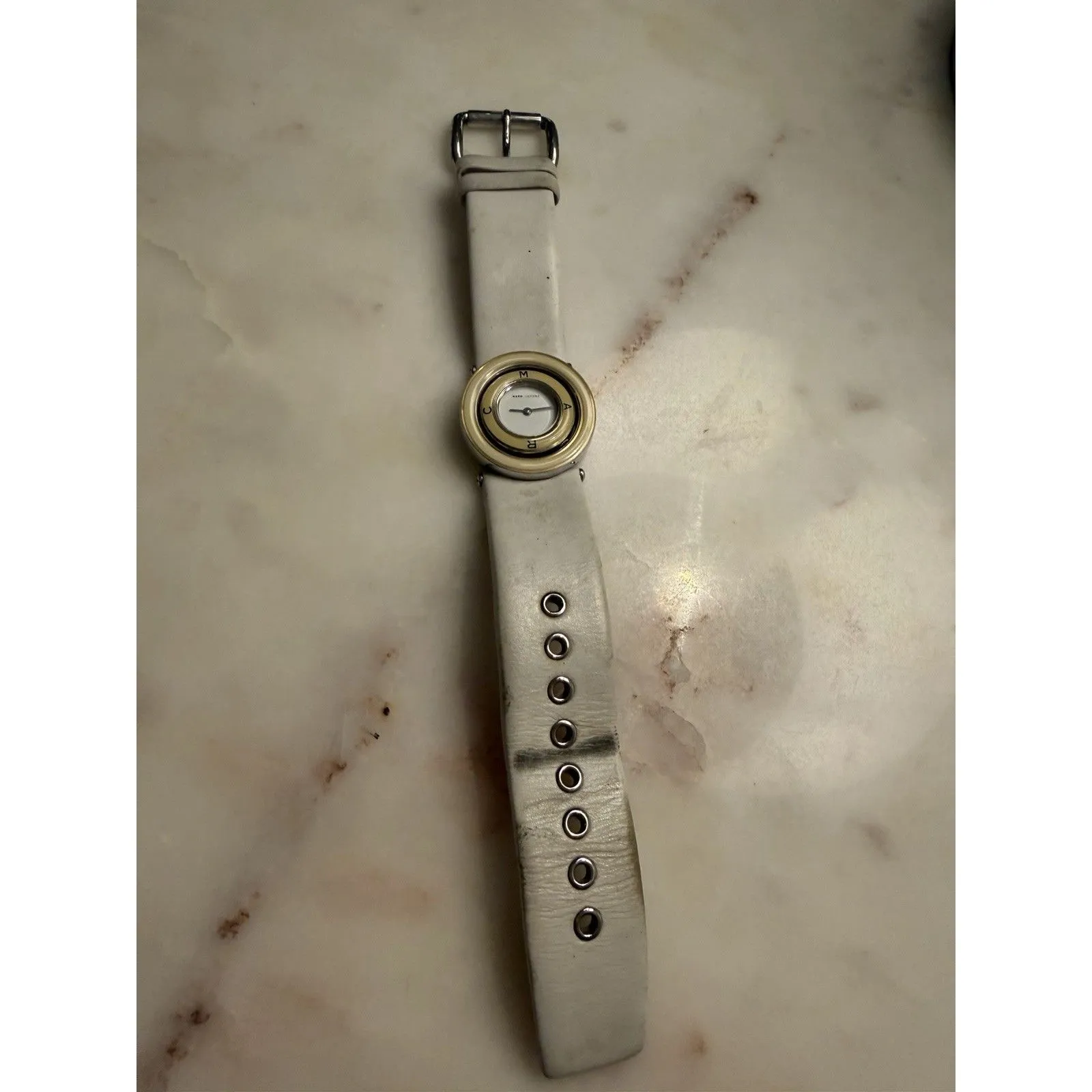 Marc by Marc Jacobs Retro Leather Watch – Rotating Logo Dial - Image 4