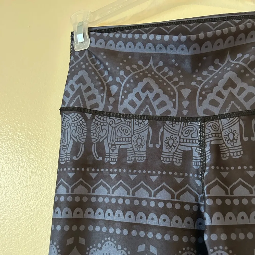 NWOT Inner Fire Size 4 Small Sacred Elephant Blue Gray Leggings Yoga Gym Workout - Image 8