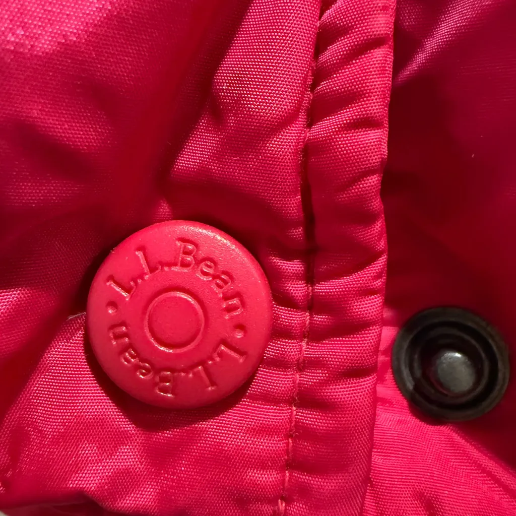 L.L Bean‎ Women’s Pink Puffer Goose Down Vest Size Small Reg - Image 8