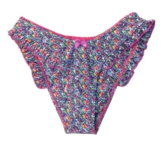 Strawberry Milk mob Swim bottoms Size M - Image 3