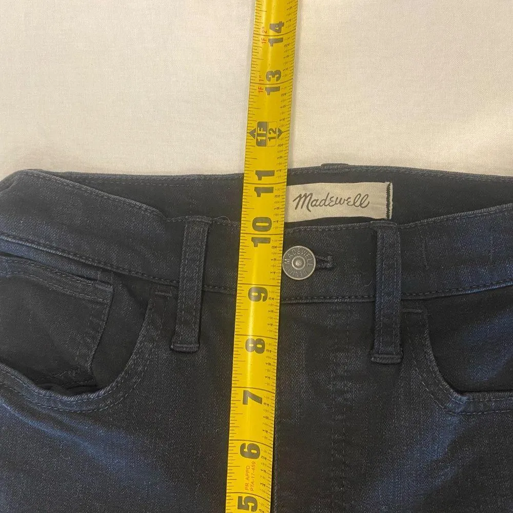 Madewell Women's 10" Roadtripper Super Soft Distressed Black Jeans - 26P - Image 9