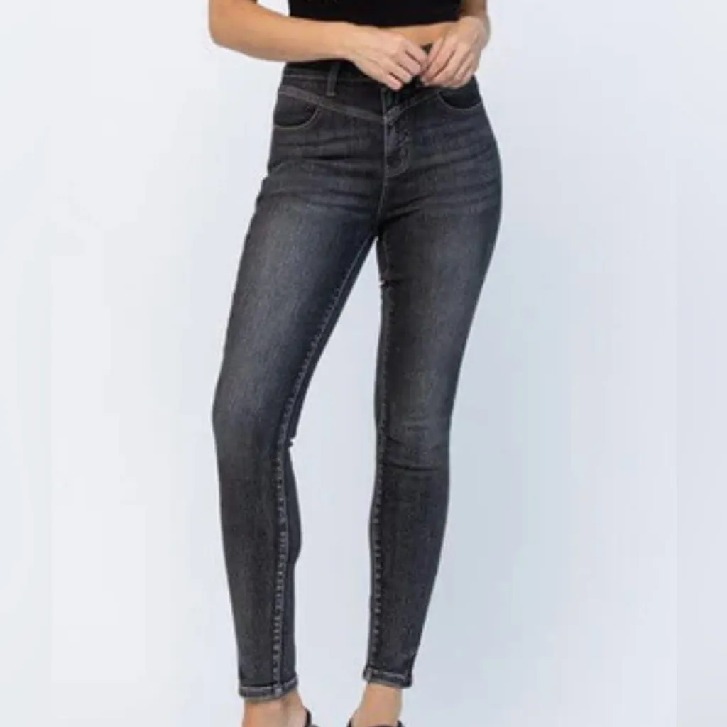 Judy Blue Dark Wash Skinny Jeans - Image 7