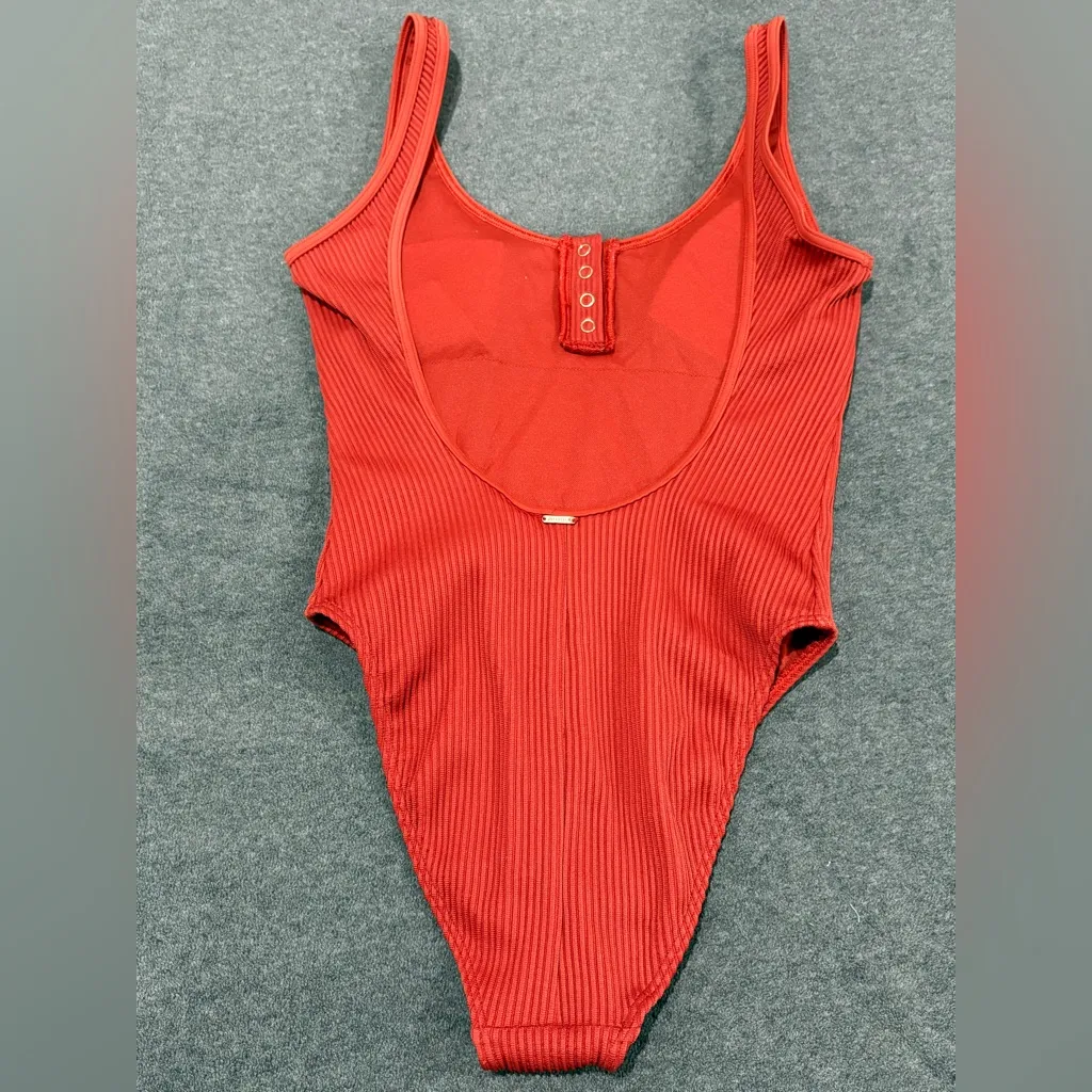 Hollister Terracota Ribbed Swimsuit Size XS - Image 2