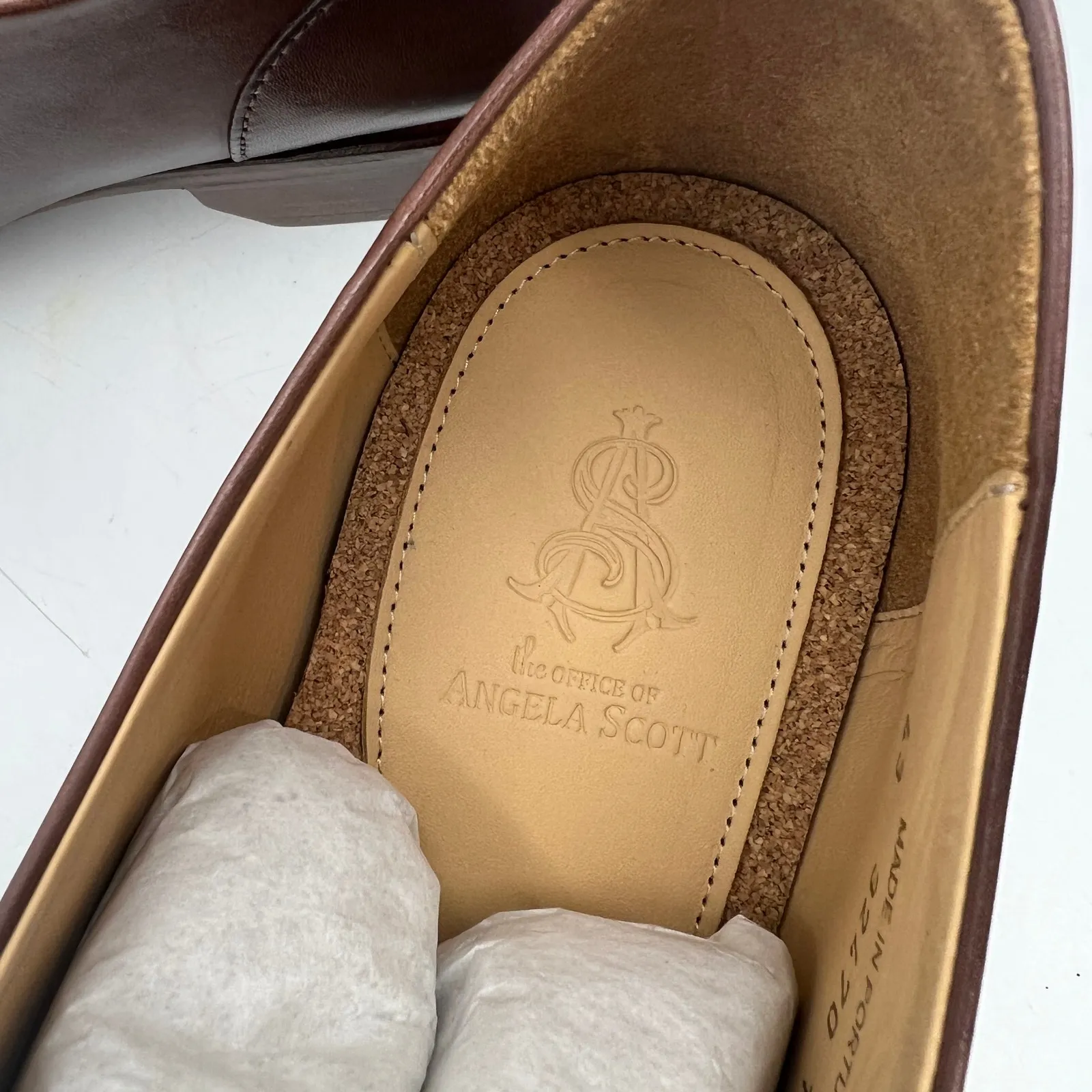 The Office of Angela Scott Mr. Evan’s Wingtip Oxford Walnut Brown Leather Size 13 - Image 3