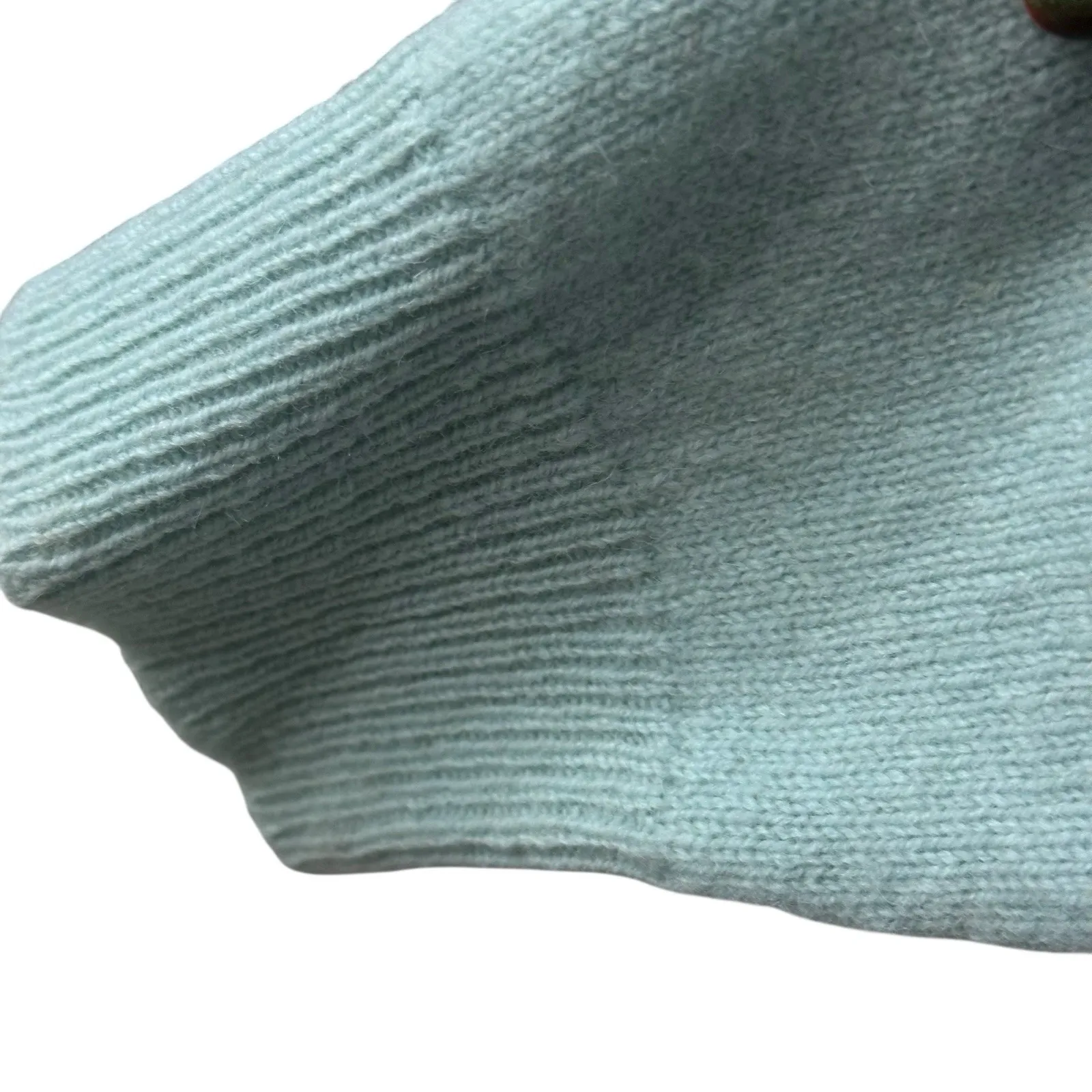 VTG Express Women Size Medium 100% Lambswool Long Sleeve Cardigan Dainty Preppy - Image 3