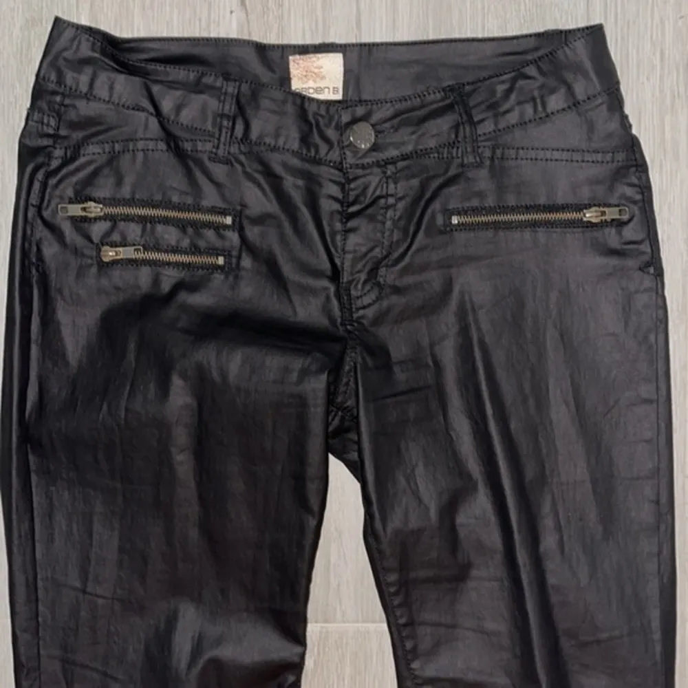 🍍🍍Denim Faux Leather Black Size 10 - Image 5