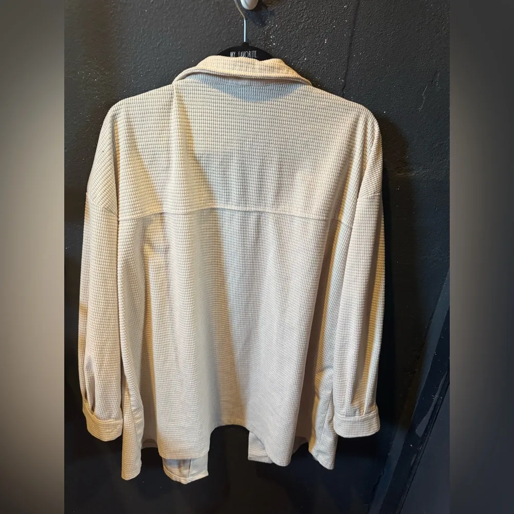 SHEIN Cream Corduroy Button Up Shacket - Image 4