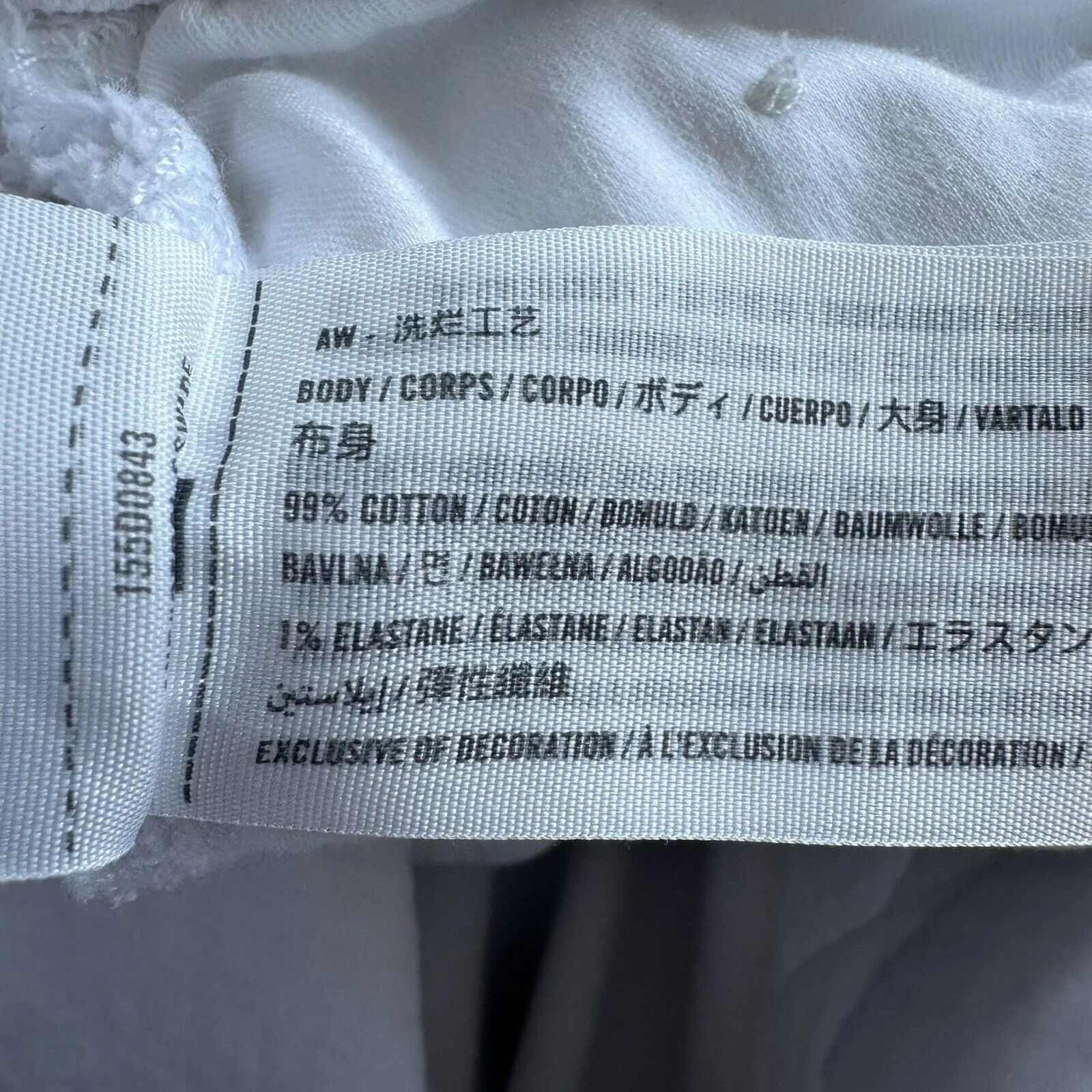 Abercrombie & Fitch Curve Love High Rise Mom Jeans Distressed Size 2 / 26 White - Image 8