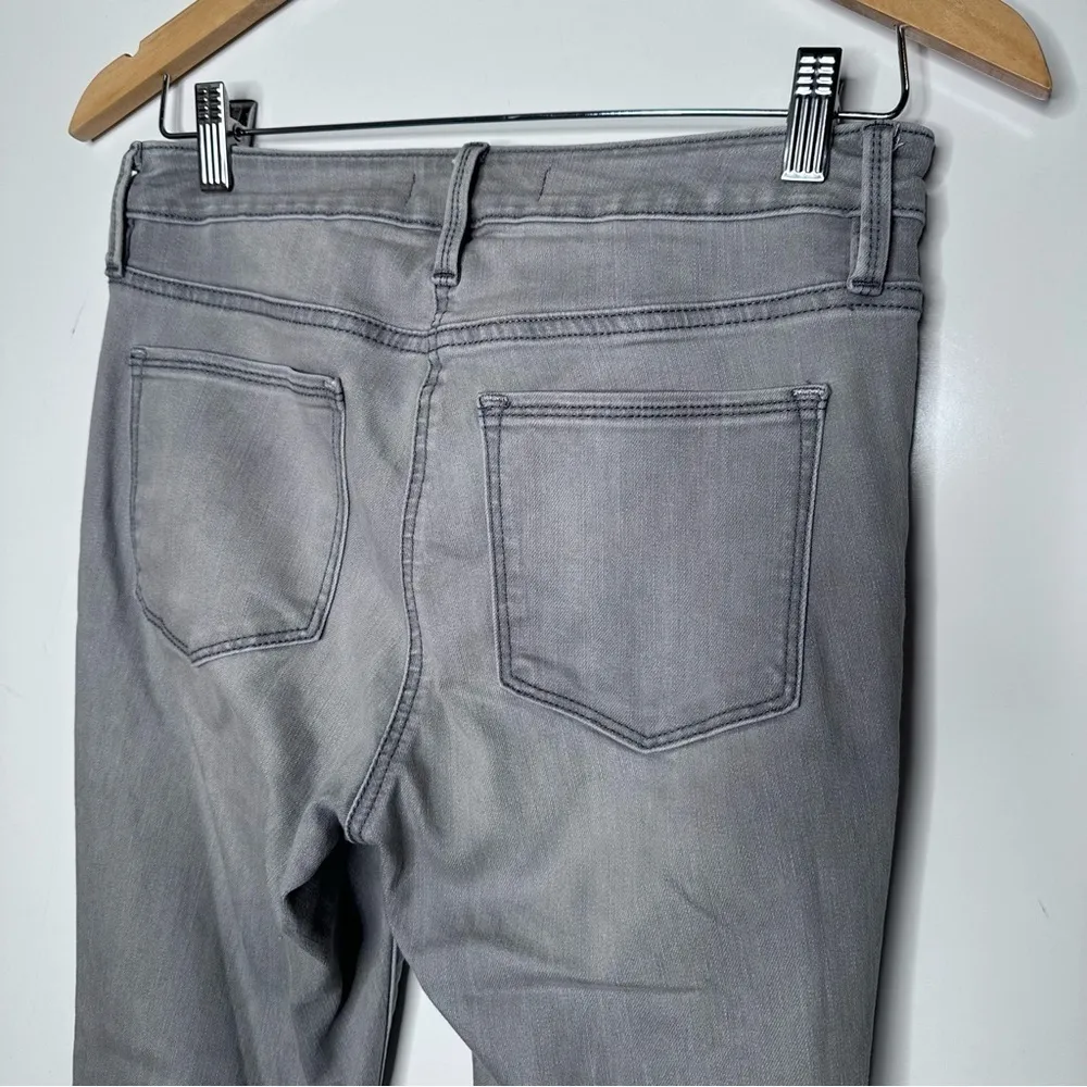 ATHLETA Gray Sculptek Skinny Jeans Size 6 - Image 13