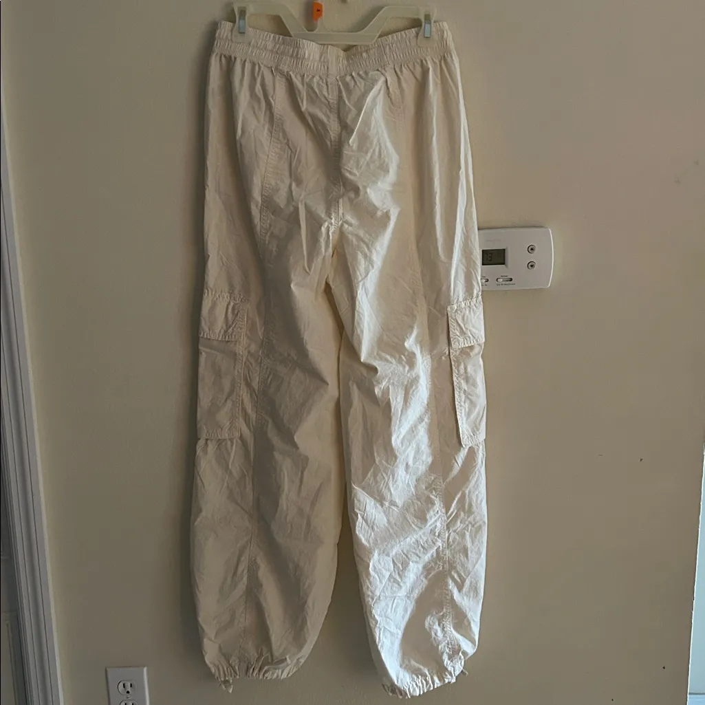 NWT Aerie High Waisted Go-For-It Baggy wide comfy Cargo Pant cream XS - Image 8