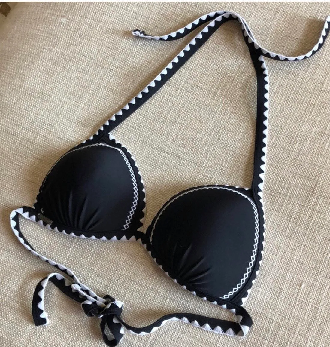 Black Bikini Top With White Stitching Size M - Image 2