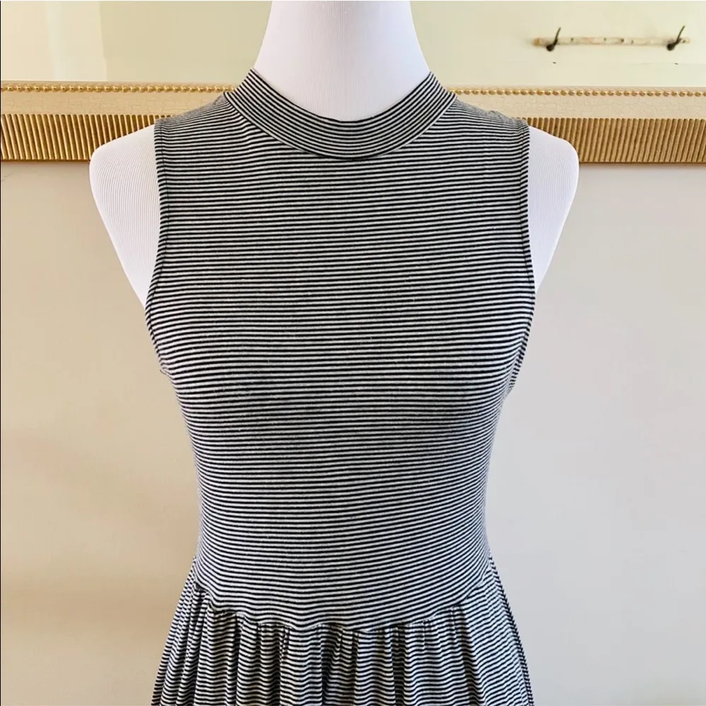Grey and Black High Neck Keyhole Back dress - Image 3