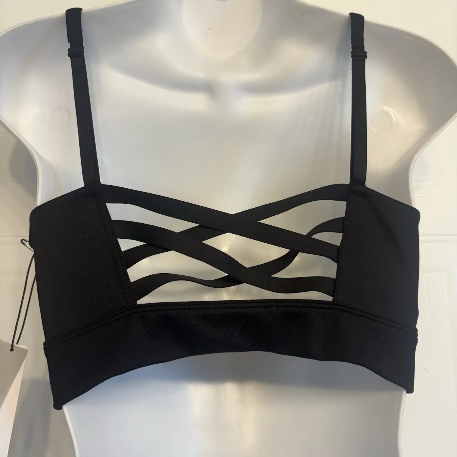 Victorias Secret Allegro Medium Support On Point Lined Sport Bra 32C Black‎ NEW - Image 4