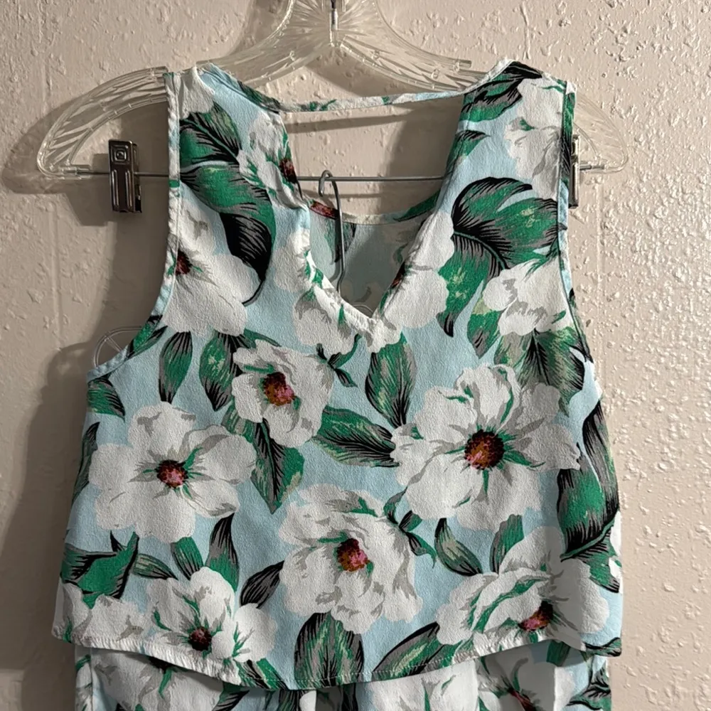 MINKPINK Green and White Top & Shorts Set - Image 3