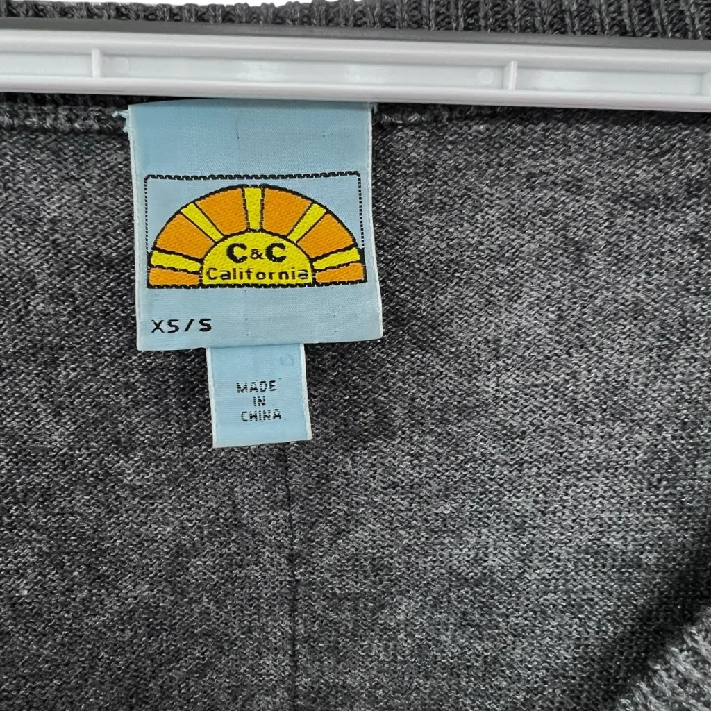 C&C California Heather Gray Knit Top - Image 2