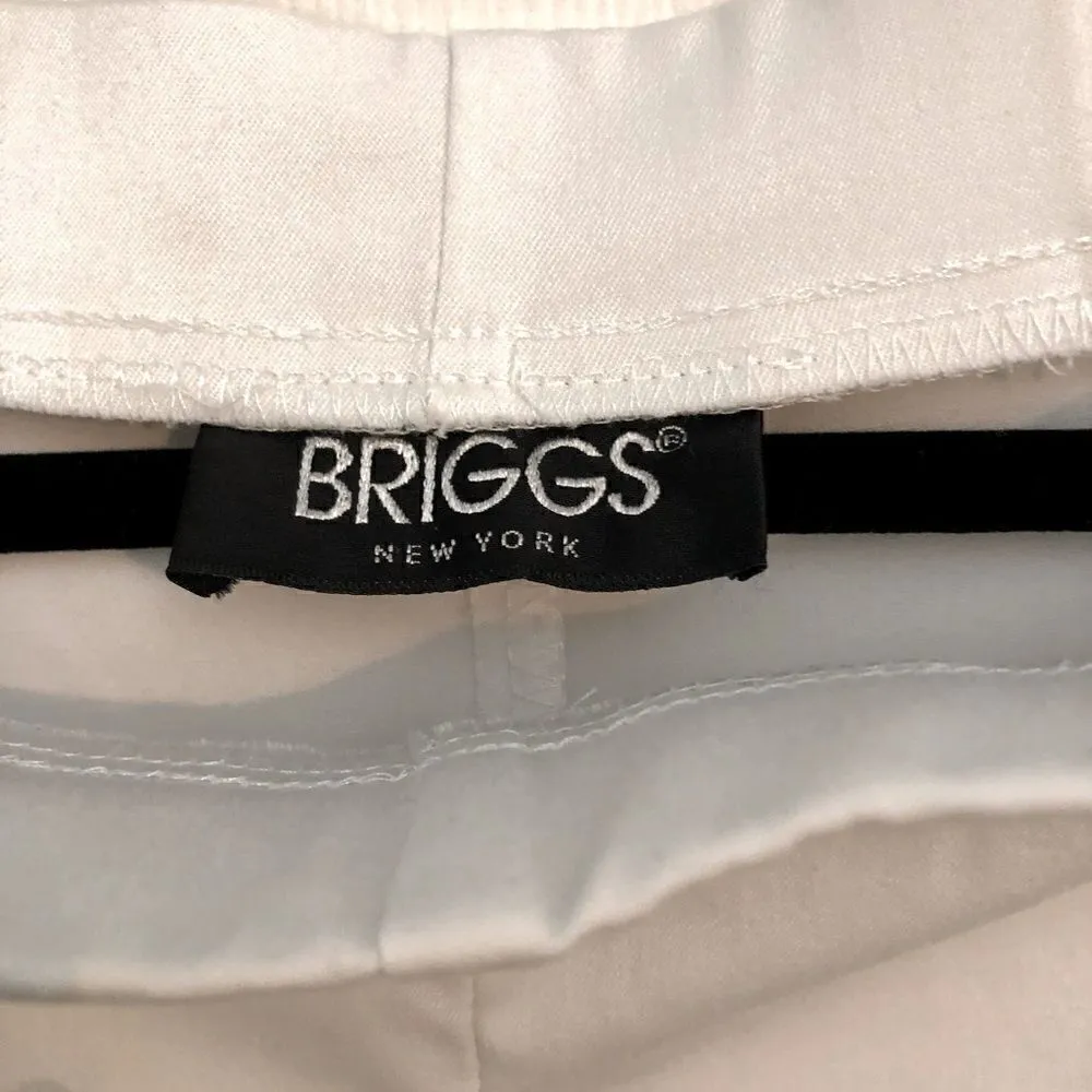 Women’s white Briggs New York ankle pant with hidden side zipper. - Image 3