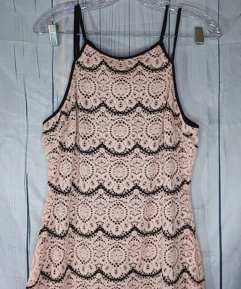 Vtg Guess Cocktail Dress Mini Light Pink Lace Overlay Guess LosAngeles 90s Y2K - Image 3