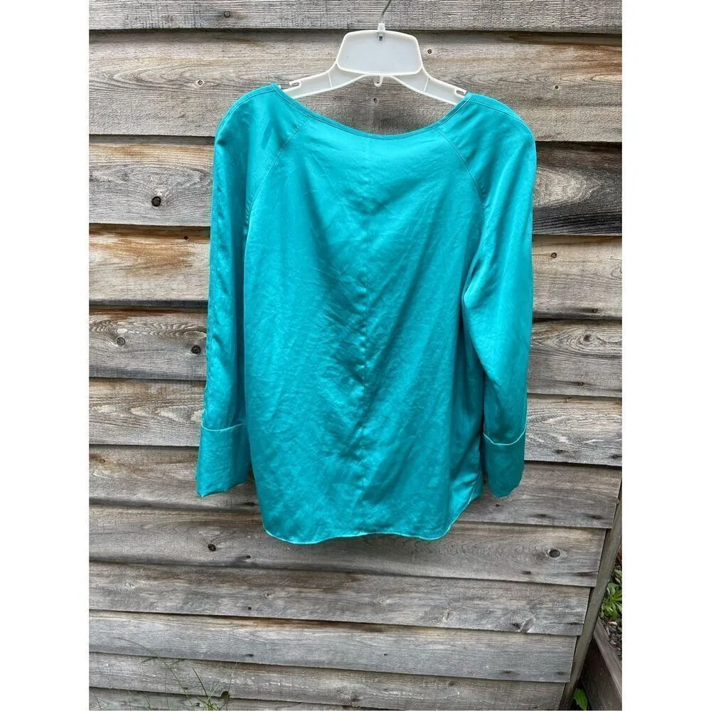 Anne Klein size M loose fit bell cuffs roll up cuffs relaxed fit covered button - Image 2