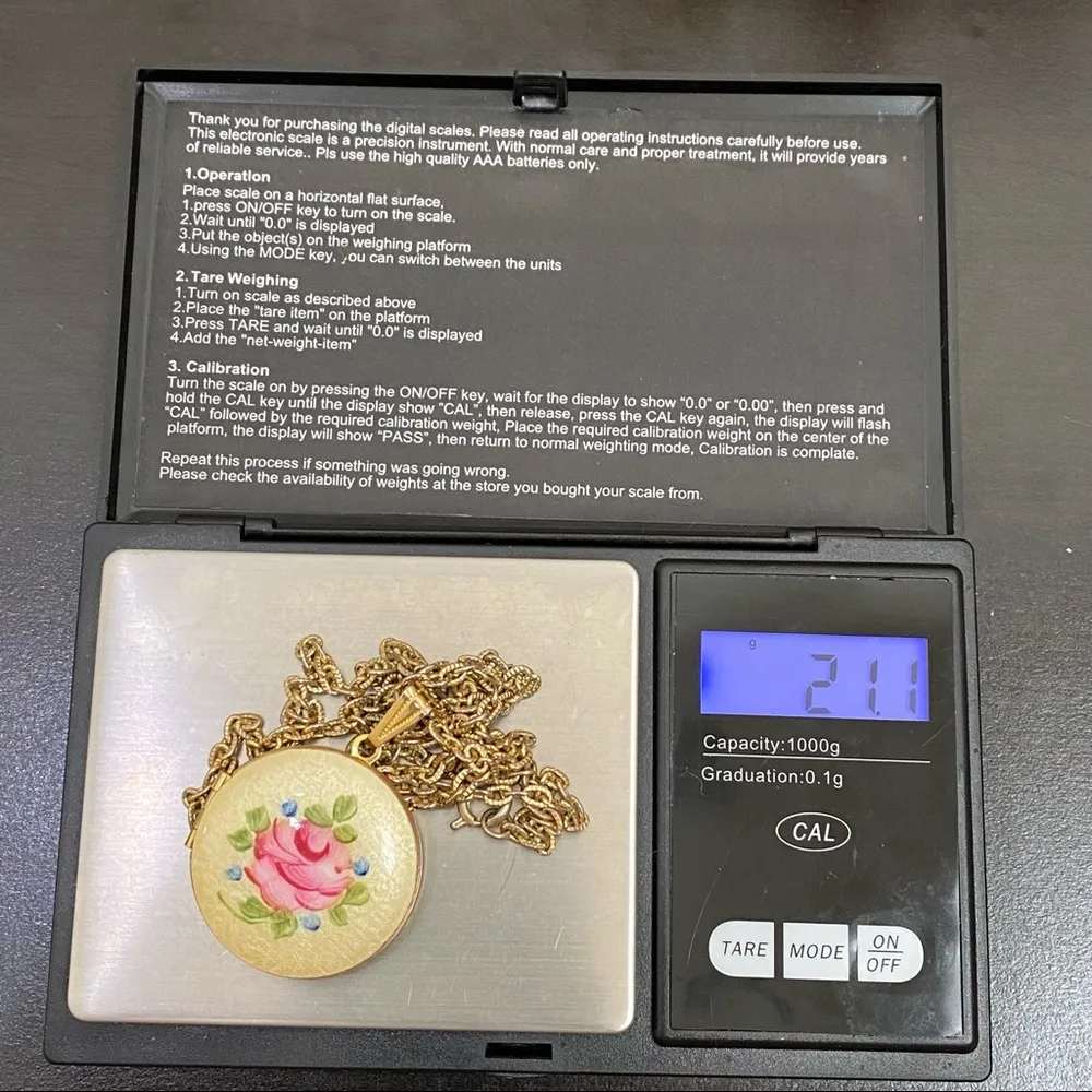 Vintage Hand - Image 9