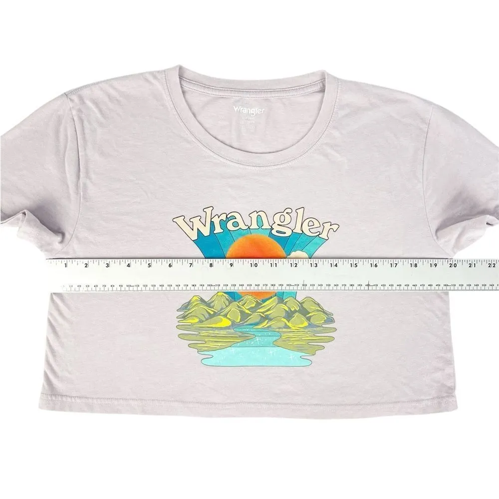 Wrangler Light Purple Mountain Valley Logo Cropped Tee Size Small - Image 3