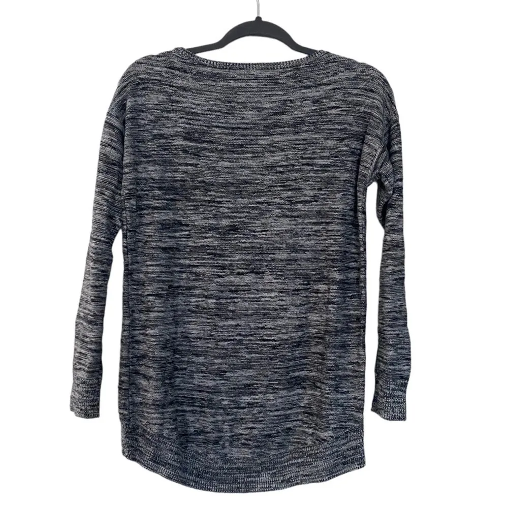 Loft Outlet Gray Black Sweater Women’s Size XS Pullover Top Business Casual - Image 2