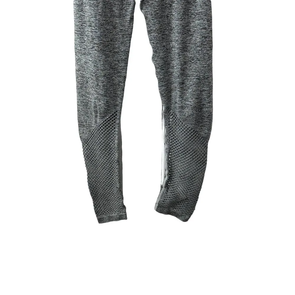 PINK Victoria's Secret Gray ULTIMATE Compression Mesh Side Leggings Size Small - Image 8
