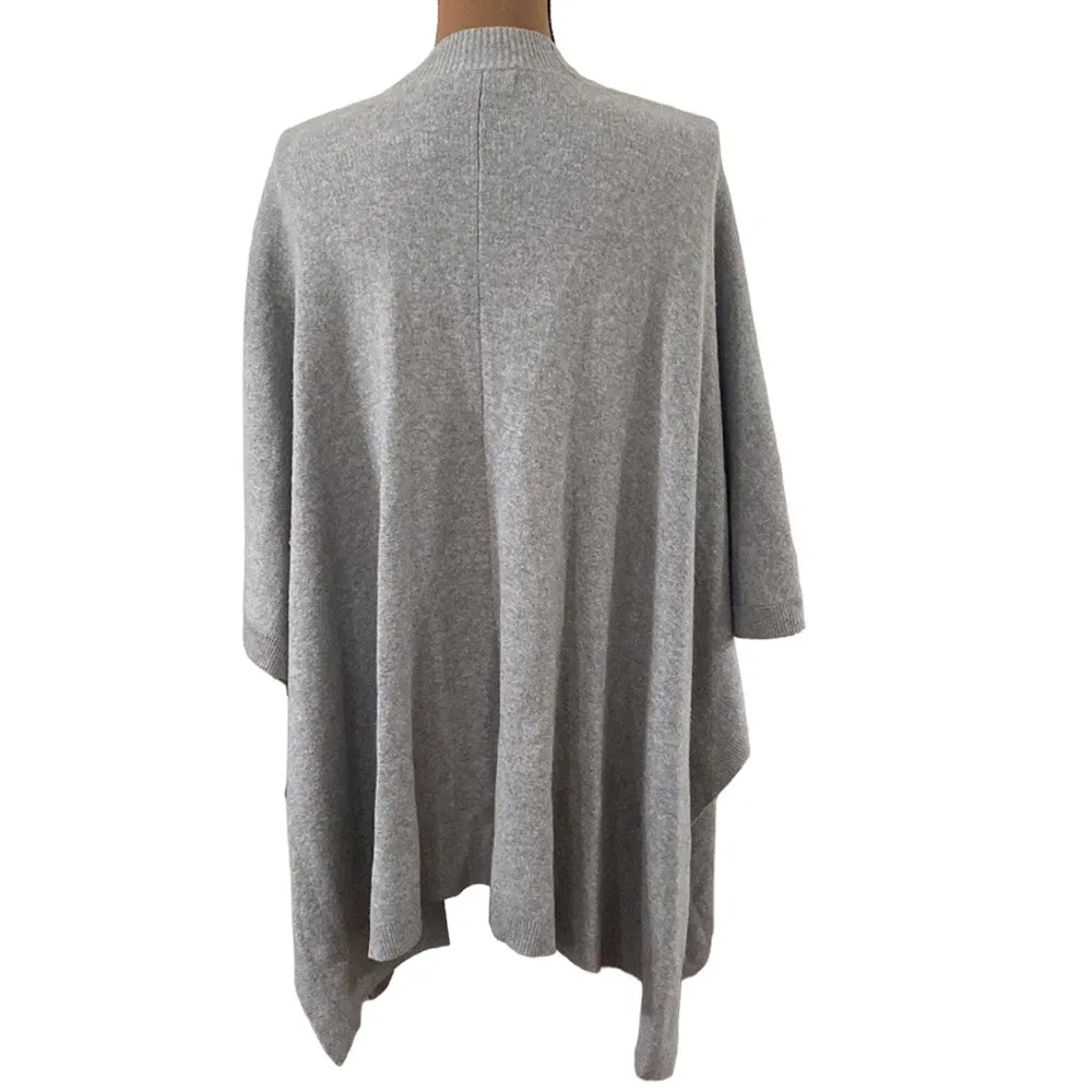 Aritzia Golden by TNA Roohan grey alpaca wool blend sweater poncho size XXS / XS - Image 20