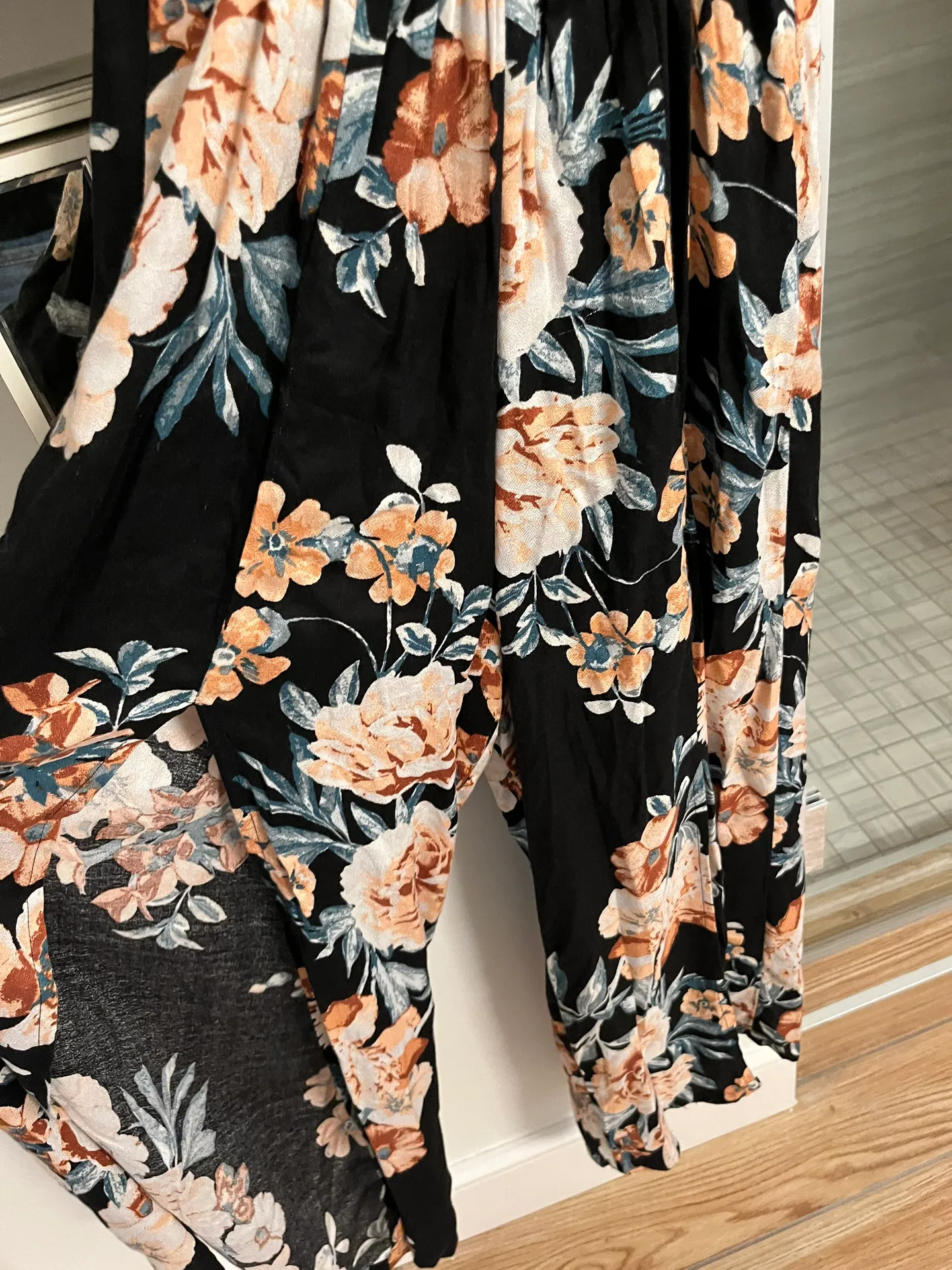 Black and Floral Jumpsuit with slits in legs - Image 4